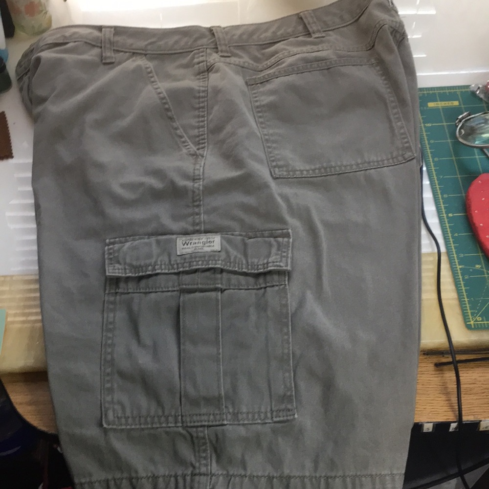 Men’s Casual Cargo Shorts